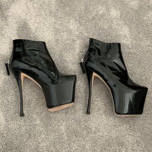 Amazing Giuseppe zanotti platform ankle boots